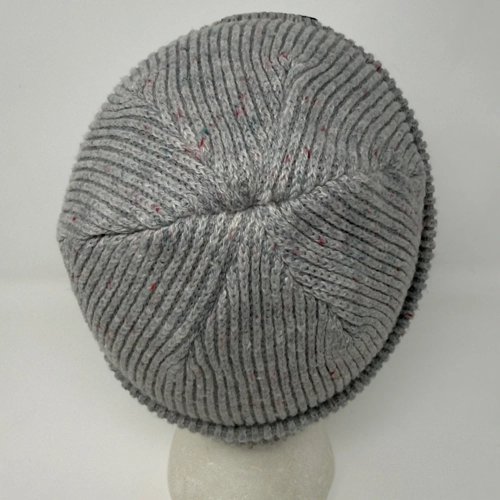 The North Face Ribbed Knit Cuffed Beanie Hat Heather Grey‎ Speckled Logo Patch